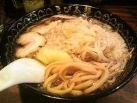 「豪快醤油ラーメン」@醤油らーめん きび太郎の写真