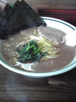 「中盛ラーメン」@横浜家の写真