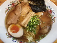 「正油ラーメン＋チャーシュー」@らー麺 みうらの写真