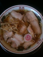 「肉煮干中華そば」@肉煮干し中華そば さいころの写真