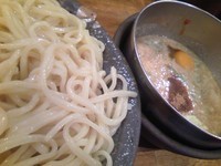 「カルボナーラつけ麺 (太麺、大盛無料) 850円」@つけ麺・ラーメン フジヤマ55 梅田東通り店の写真