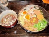 「油そば　750円」@油そば 椿の写真