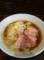 「肉中華そば」@麺処 遊の写真