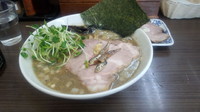 「焦がし追い煮干ラーメン＋チャーシュー」@頓知房の写真