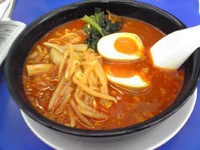 「旨辛ラーメン」@来来亭 四条葛野大路店の写真