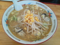 「牡蠣らーめん・みそ（大盛り）」@はっかいの写真