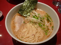 「えびとんこつ（850円）」@らーめん 大山 水戸店の写真