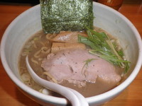 「極煮干し醤油らーめん（７５０円）」@○心厨房の写真