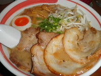 「豚骨しょうゆチャーシュー　　８５０円」@とんこつラーメン 光★MENJIの写真