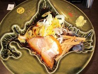 「蟹醤油ラーメン　800円」@蟹専門 けいすけ 北の章の写真