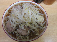 「チャーシュー麺(ニンニク)」@ラーメン二郎 環七新代田店の写真