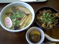 「塩ラーメンとミニチャーシュー丼コンボ」@らーめん 山頭火 ニュージャージー店の写真