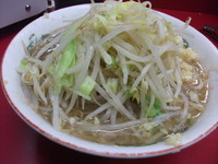 「小ラーメン（ヤサイ・ニンニク）」@ラーメン二郎 京急川崎店の写真