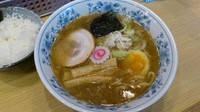 「ラーメン(並)680円+ライス150円」@新橋 大勝軒の写真