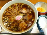 「中華麺 生卵付き」@永福町大勝軒の写真