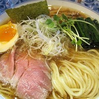 「豊穣清湯醤油ラーメン　650円」@麺処 夏海の写真