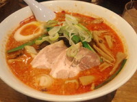 「冬季限定うまから麺(こてこて)」@野方ホープ 目黒店の写真