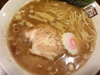 「煮干らーめん　６８０円」@煮干しらーめん 三代目 玉五郎 梅田第三ビル店の写真