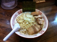 「中華ソバ650円＋大盛り100円＋豚増し100円＝850円」@中華ソバ 伊吹の写真