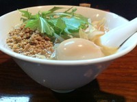 「味玉鶏白湯らぁめん」@ねじ式の写真