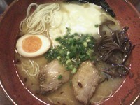 「ラーメン　チーズ入り　６５０円」@分田上の写真