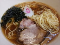 「醤油ら～めん」@ら～めん 桜食堂。の写真