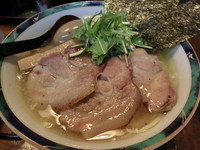 「特鶏そば（1,050円）＋チャーシューご飯（250円）」@らぁめん 葉月の写真