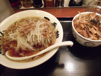 「かけらーめん半焼き豚丼セット(500円)」@中華食堂一番館 川口店の写真