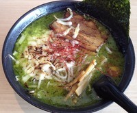 「バジルラーメン」@ひでお屋 藤ノ木店の写真