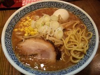 「【限定】秩父味噌ラーメン（4辛）￥750・味玉￥100」@麺屋たつみ 喜心 狭山店の写真