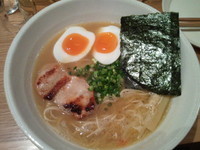 「塩玉鶏ポタラーメン(特濃)」@鶏ポタラーメン THANK 大門店の写真