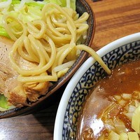「ミニカレーつけめん（ヤサイ）+とろけるチーズ　820円」@ラーメン燈郎の写真