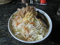 「ラーメン六郎（並）：700円」@つけ麺 中華そば 渕の写真