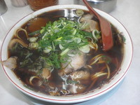 「中華そば・並（６５０円）」@新福菜館 本店の写真