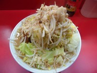 「小ラーメン(全マシ・しょうが・たまねぎ)650円」@麺屋 桐龍の写真