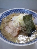 「とんこつ醤油らーめん（６００円）」@ラーメン・ぶーけの写真
