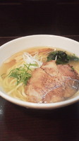 「塩ラｰメン」@らーめん紬麦の写真