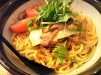 「ピザそば」@らぁめん 葉月の写真