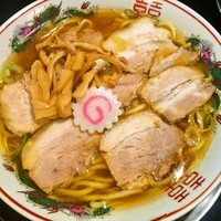 「肉煮干中華そば」@肉煮干し中華そば さいころの写真