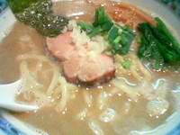 「煮干し豚骨ラーメン（￥６８０）」@麺処 夏海の写真