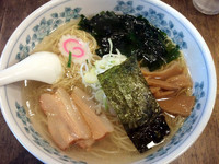 「塩らーめん(650円)」@塩らーめん しお丸の写真