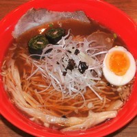 「醤油らーめん（700円）」@らーめん べんがらの写真