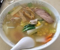 「五目ラーメン（太麺）（760円）」@ラーメン菊屋の写真