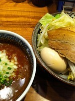 「カレーつけ麺（ヤサイ） ＋ 半熟煮玉子」@ラーメン燈郎の写真