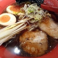 「富山ブラック」@富山ブラック 麺家いろは 池袋店の写真
