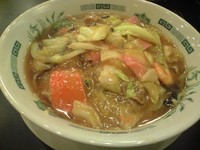 「五目餡かけそば(大盛クーポン)」@日高屋 新宿三丁目店の写真