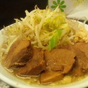 ラーメン大盛大煮ブタ