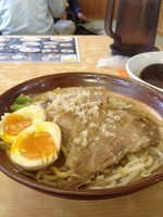 「特製みそらーめん　トッピング（ちゃーしゅー、味玉、背油）」@ラーメン 東横 笹口店の写真