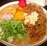 「肉玉そば+肉増し(50g)+ライス(無料)800円＋100円」@肉玉そば おとど食堂 篠崎店の写真