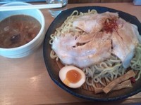 「とろ肉つけ麺（大盛）」@とろ肉つけ麺 魚とんの写真